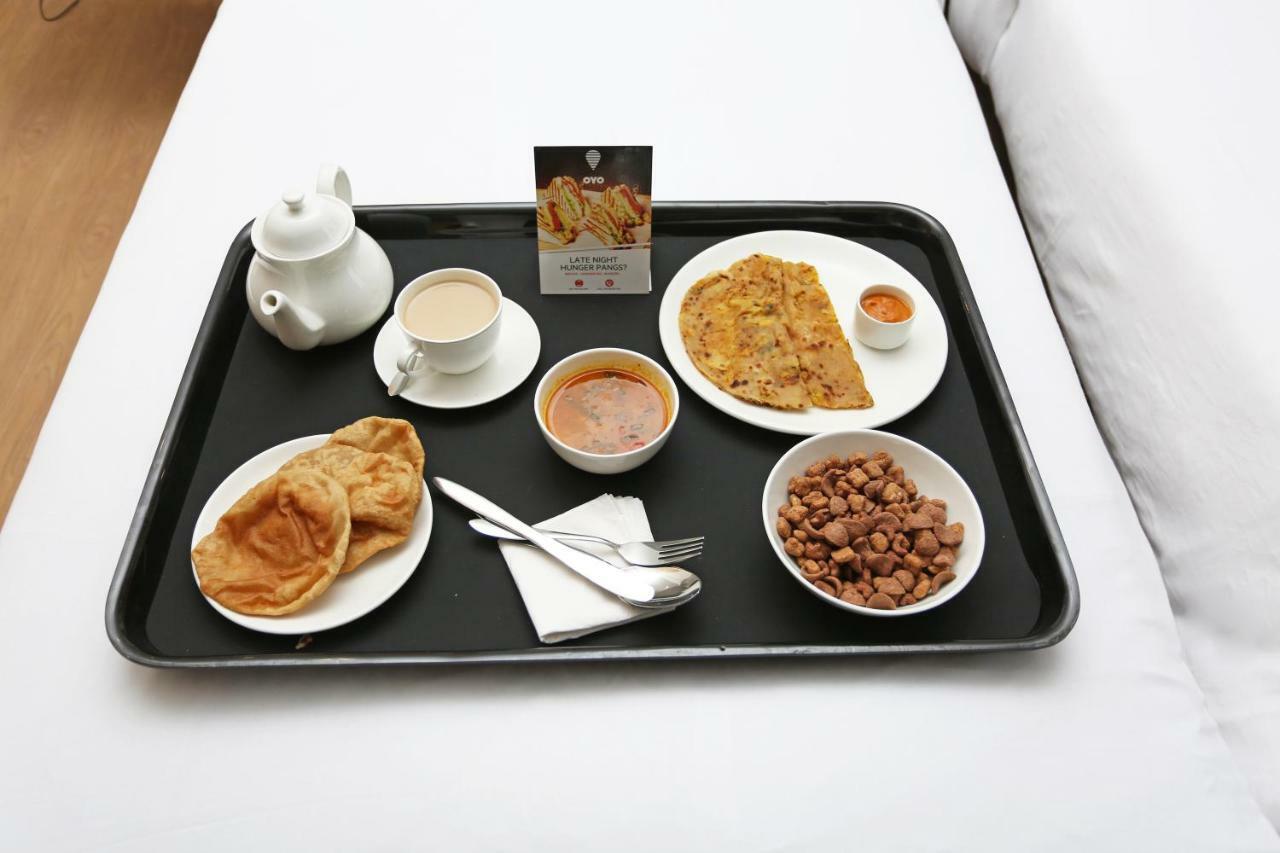Oyo 24672 Bharat Guest House Delhi  Dış mekan fotoğraf